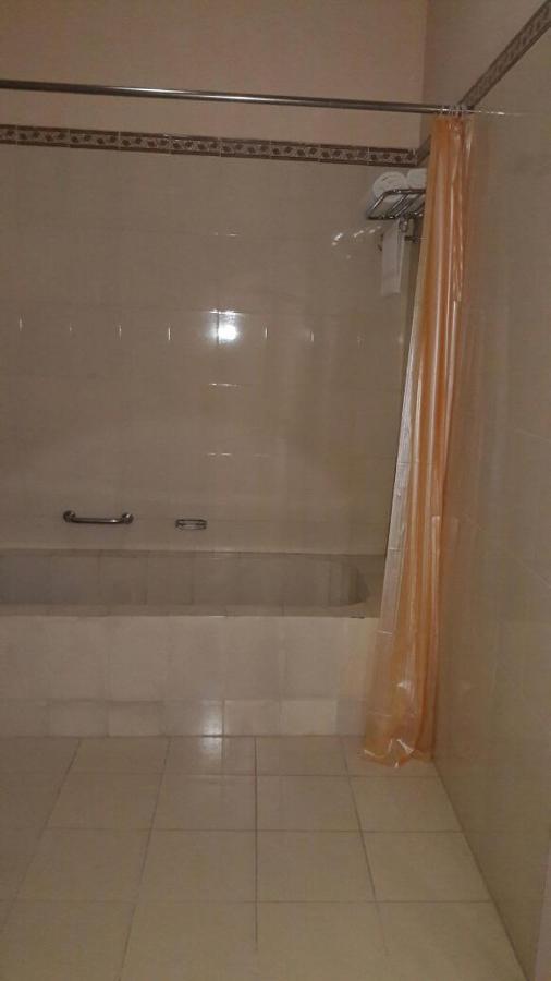 Paradise Luxury Home Stay ขชุราโห ภายนอก รูปภาพ