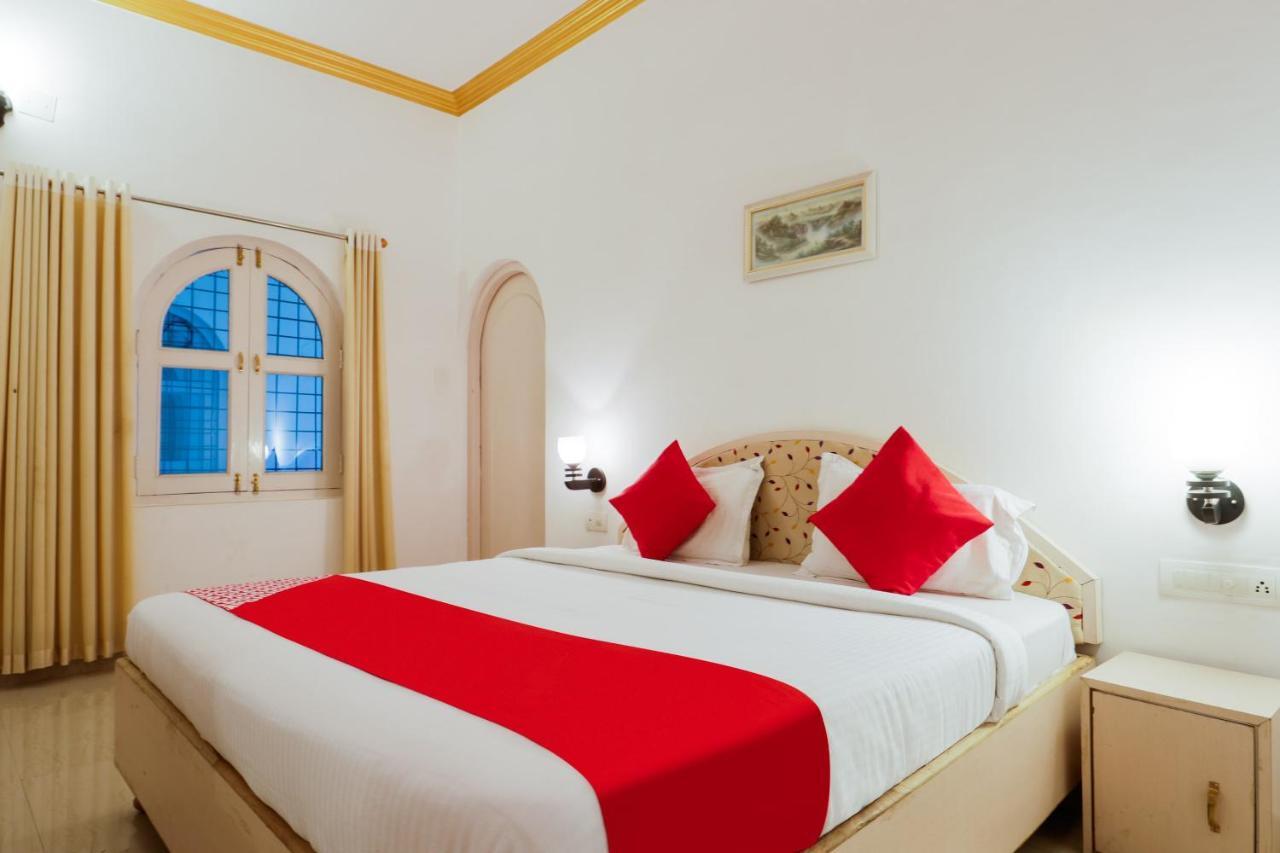 Paradise Luxury Home Stay ขชุราโห ภายนอก รูปภาพ