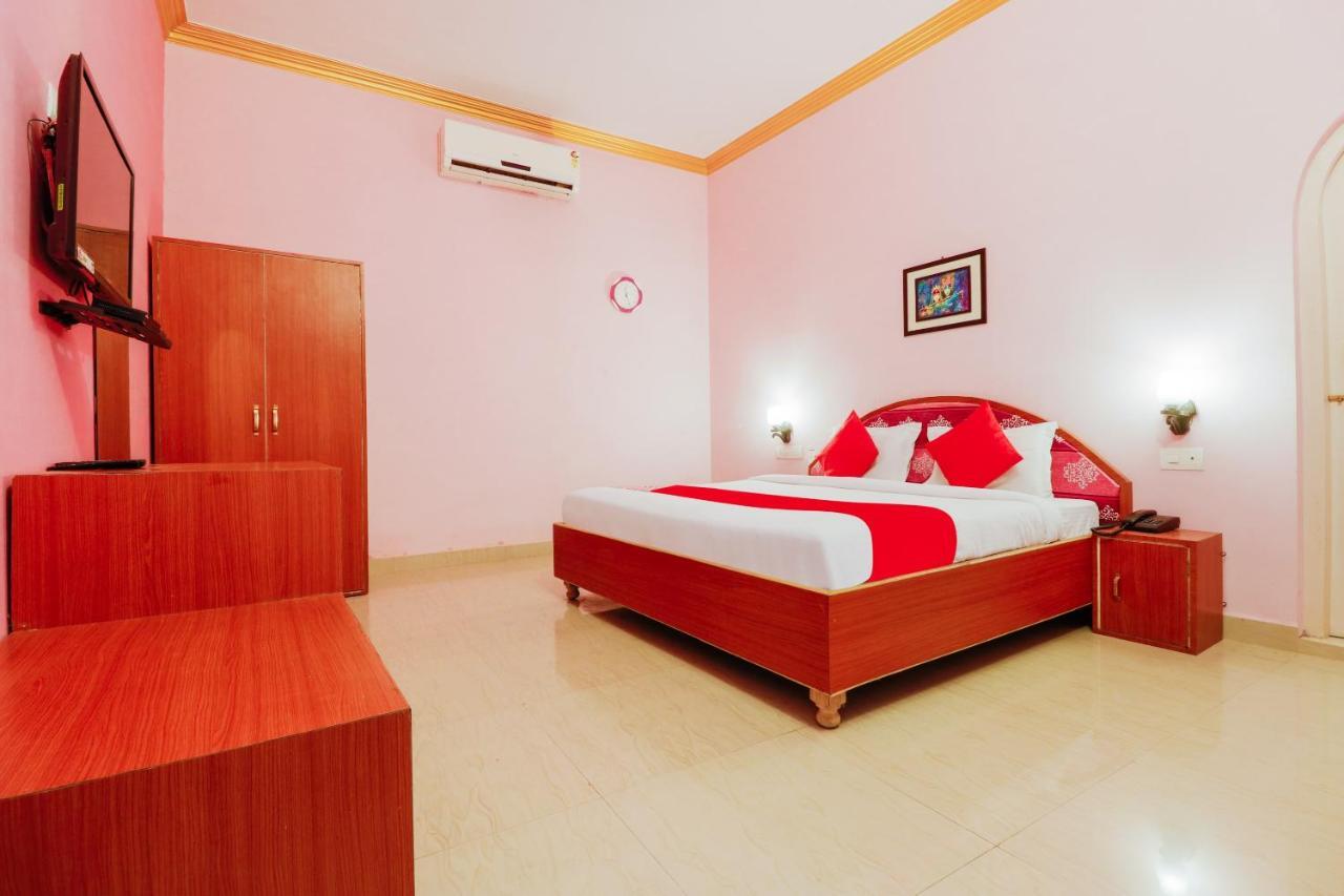 Paradise Luxury Home Stay ขชุราโห ภายนอก รูปภาพ